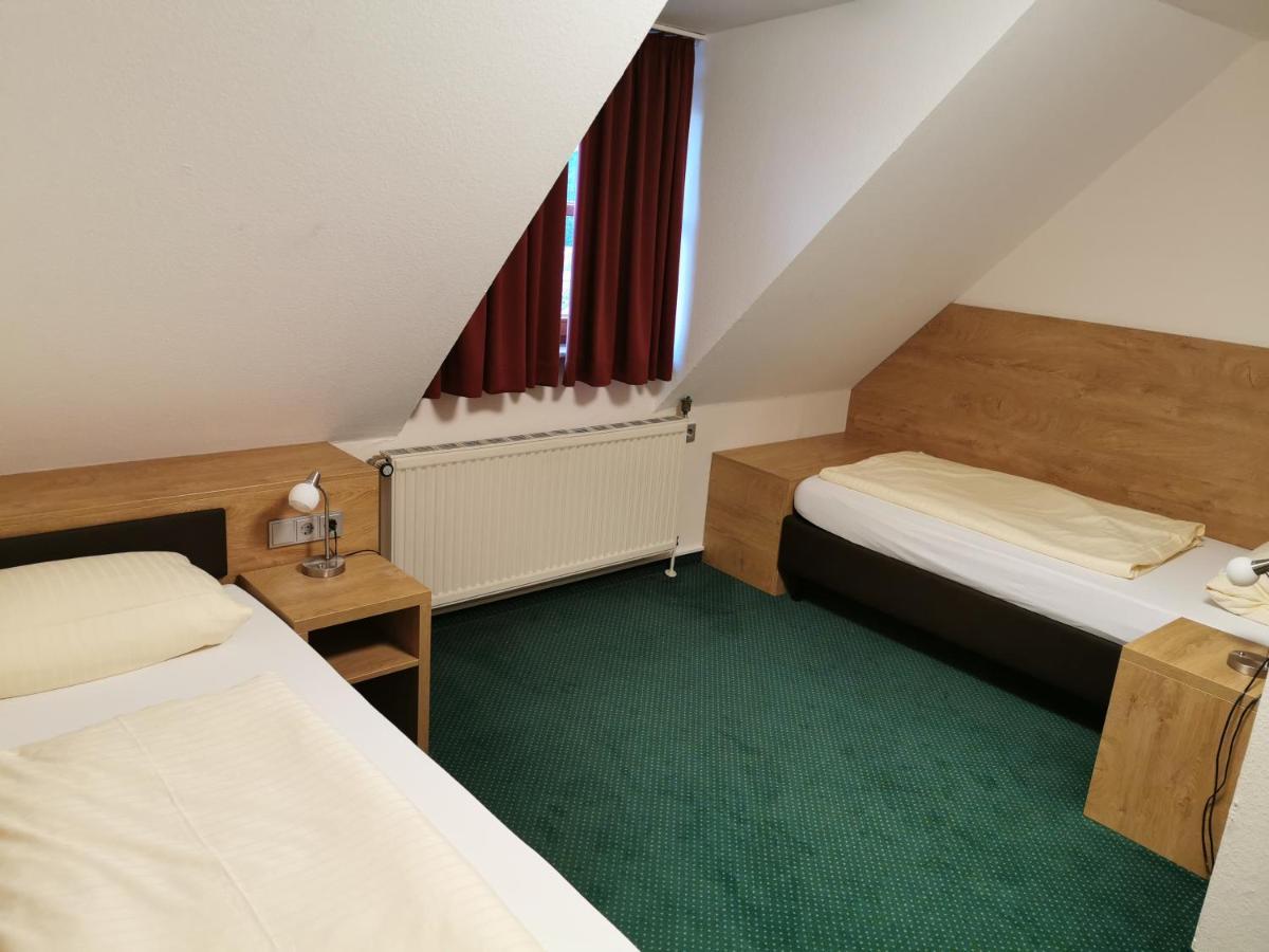 Hotel Gasthof Zum Loewen Velburg Εξωτερικό φωτογραφία